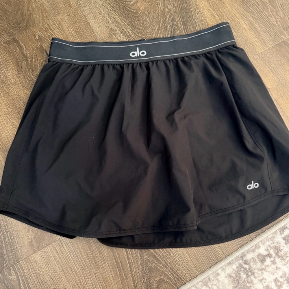 ALO Yoga Black Skort